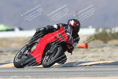 media/Oct-02-2025-Racers Edge (Thu) [[2c91cb6ab3]]/2-A Group/Session 3-Turn 4 Part 2 (1145am)/